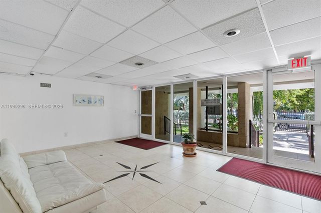 250 180th Dr 158, Sunny Isles Beach, FL 33160