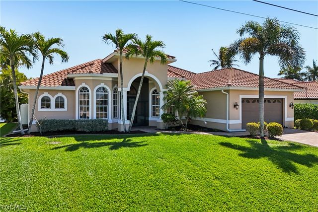 1019 NW 42nd PL, Cape Coral, FL 33993