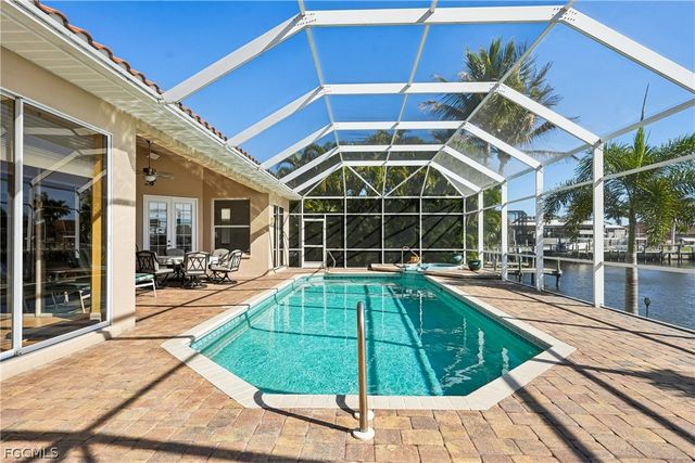 1019 NW 42nd PL, Cape Coral, FL 33993