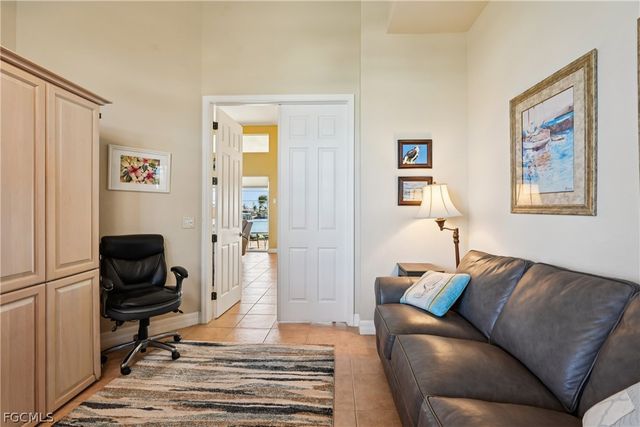 1019 NW 42nd PL, Cape Coral, FL 33993