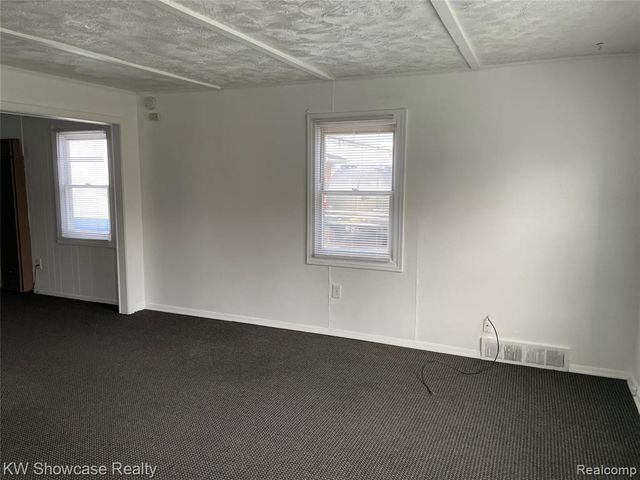 4335 Territorial Road, Rochester, MI 48306