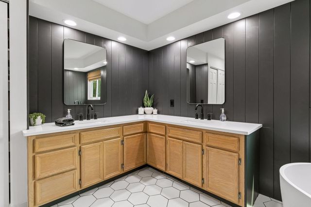17763 Layton Path, Lakeville, MN 55044