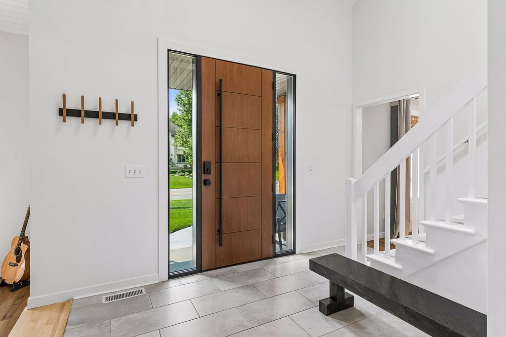 17763 Layton Path, Lakeville, MN 55044 — photo 2