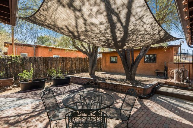 479 County Road 84, Santa Fe, NM 87506