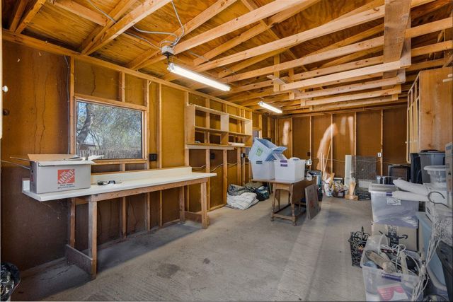 479 County Road 84, Santa Fe, NM 87506