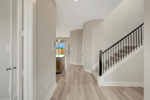 16750 Vibrant Avenue, Hockley, TX 77447