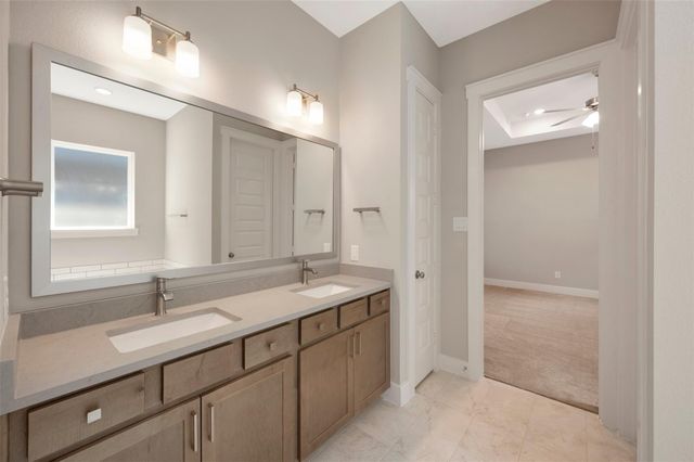 16750 Vibrant Avenue, Hockley, TX 77447