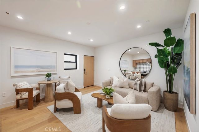245 W El Portal B, San Clemente, CA 92672