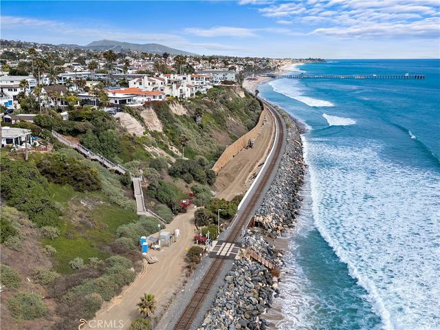 245 W El Portal B, San Clemente, CA 92672