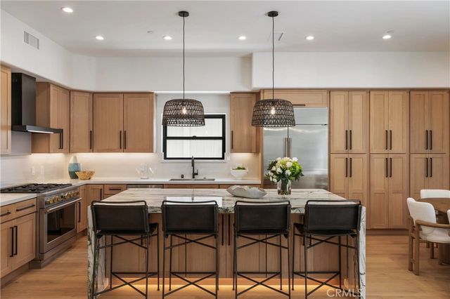 245 W El Portal B, San Clemente, CA 92672