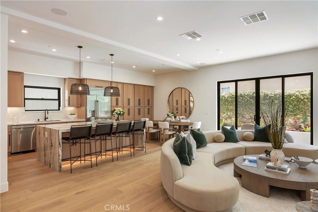 245 W El Portal B, San Clemente, CA 92672 — photo 2