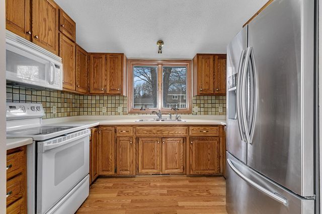 122 Benton Oaks Drive, Sauk Rapids, MN 56379