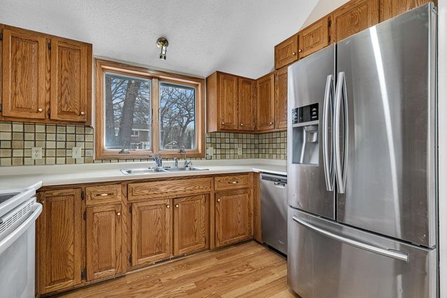 122 Benton Oaks Drive, Sauk Rapids, MN 56379