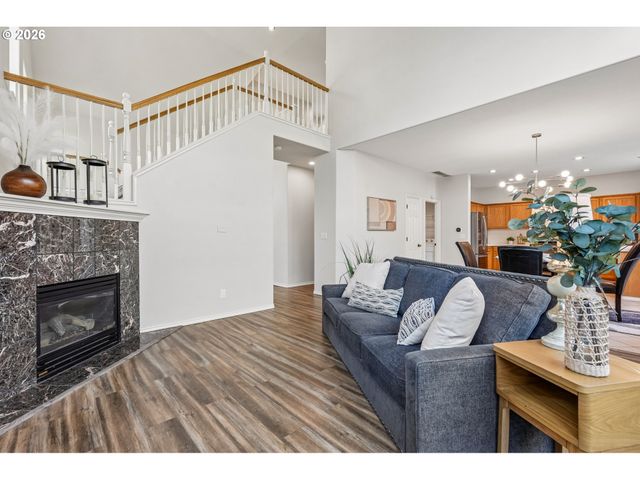 2385 Ne 13TH Way, Hillsboro, OR 97124