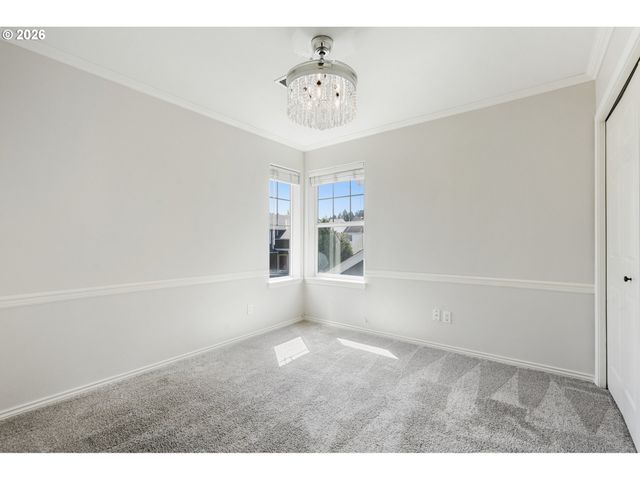 2385 Ne 13TH Way, Hillsboro, OR 97124