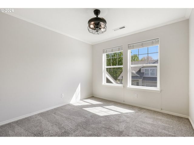 2385 Ne 13TH Way, Hillsboro, OR 97124