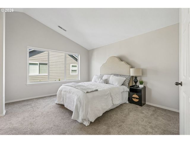 2385 Ne 13TH Way, Hillsboro, OR 97124