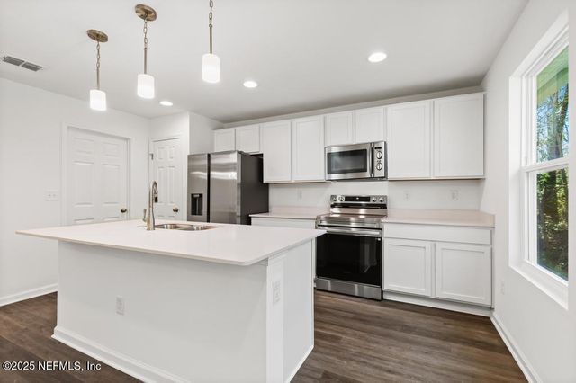 5130 SHENANDOAH Avenue, Jacksonville, FL 32254