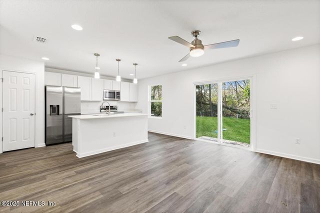 5130 SHENANDOAH Avenue, Jacksonville, FL 32254