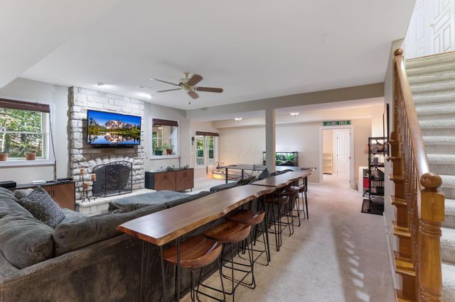 256 Pinehurst Drive, Granville, OH 43023