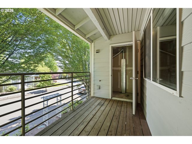 15058 Nw CENTRAL Dr 1008, Portland, OR 97229