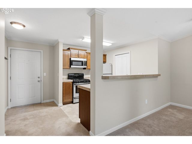 15058 Nw CENTRAL Dr 1008, Portland, OR 97229