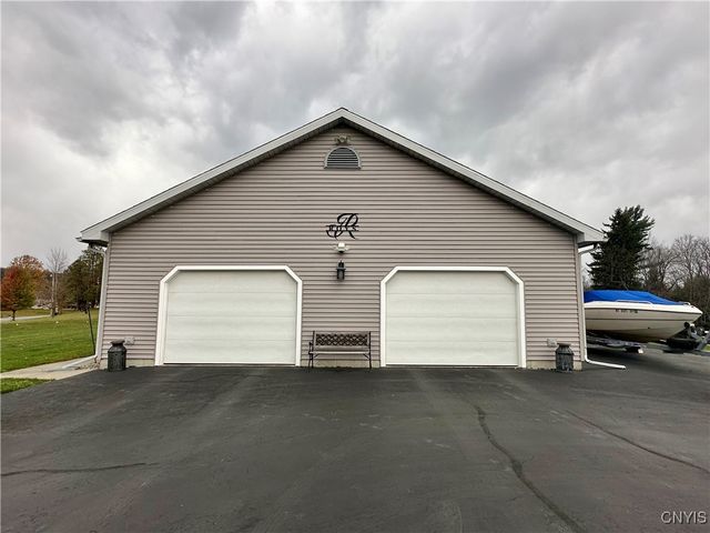 7413 Sanger Hill Road, Sangerfield, NY 13480