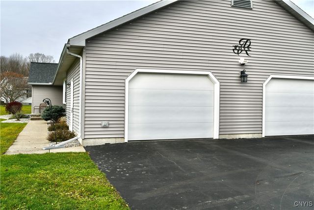 7413 Sanger Hill Road, Sangerfield, NY 13480