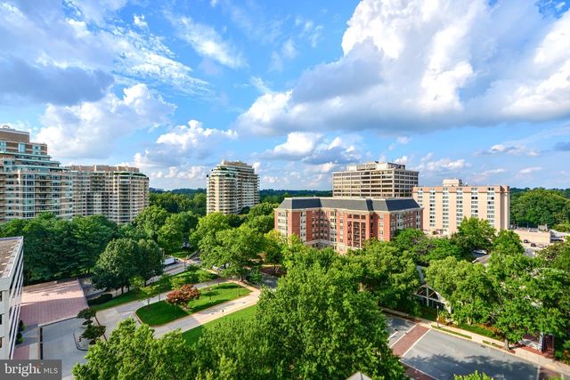 5500 FRIENDSHIP BLVD #2023N, Chevy Chase, MD 20815