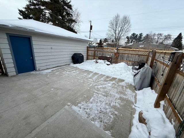 416 W Tyler Avenue, Eau Claire, WI 54701