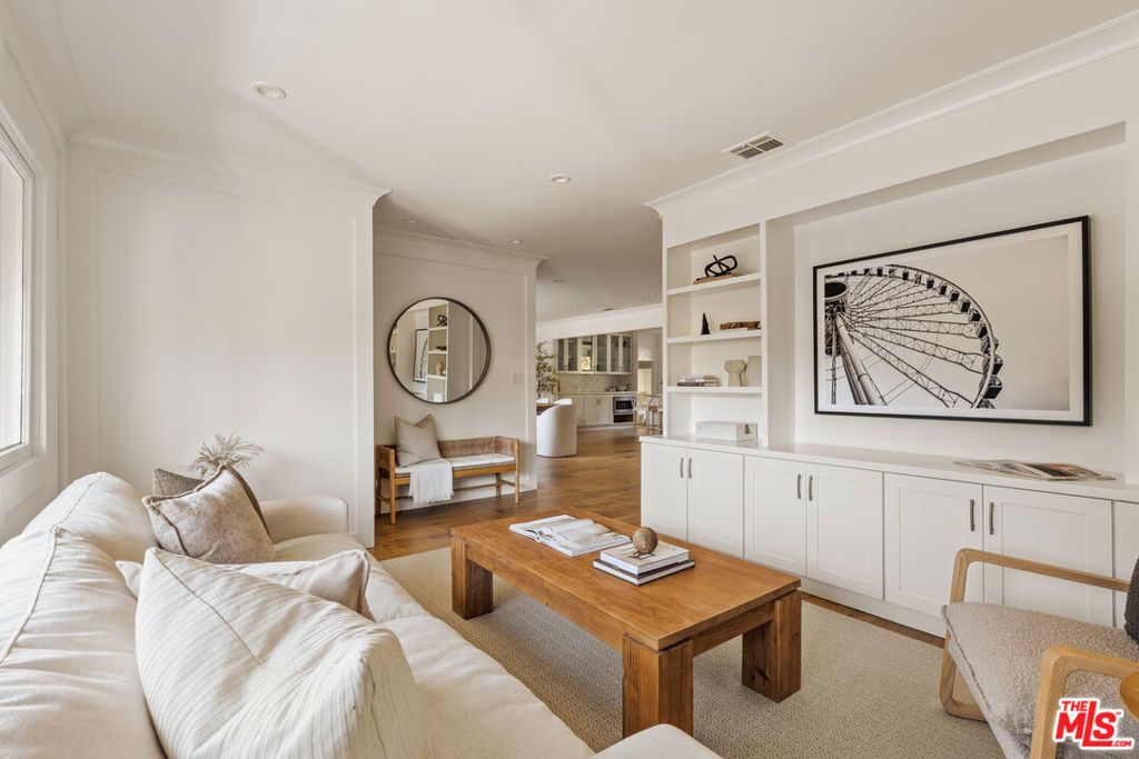 5887 W 77th Place, Los Angeles, CA 90045 — photo 3