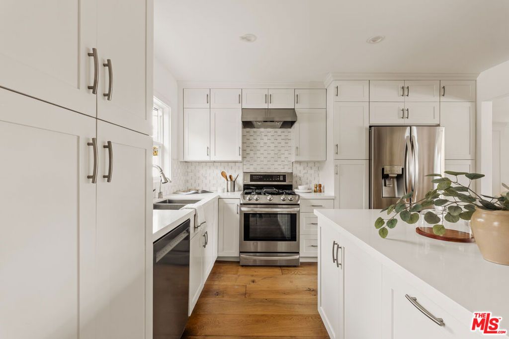 5887 W 77th Place, Los Angeles, CA 90045 — photo 5