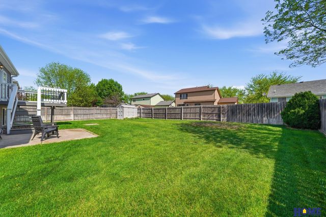 1048 Isaac Drive, Lincoln, NE 68521