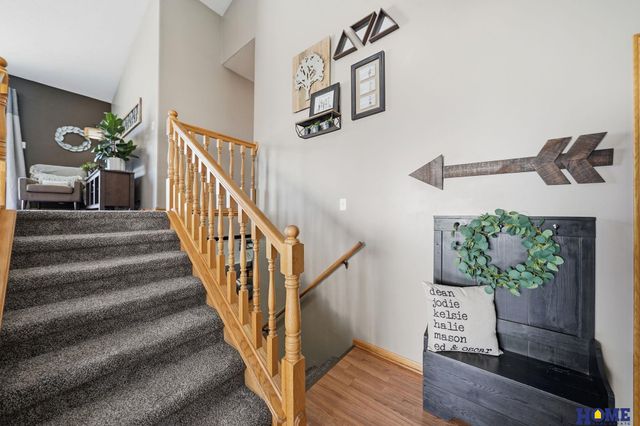 1048 Isaac Drive, Lincoln, NE 68521