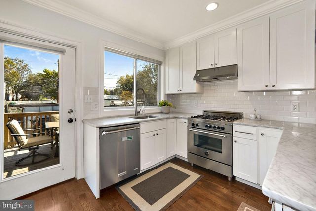 5233 5TH ST NW, Washington, DC 20011