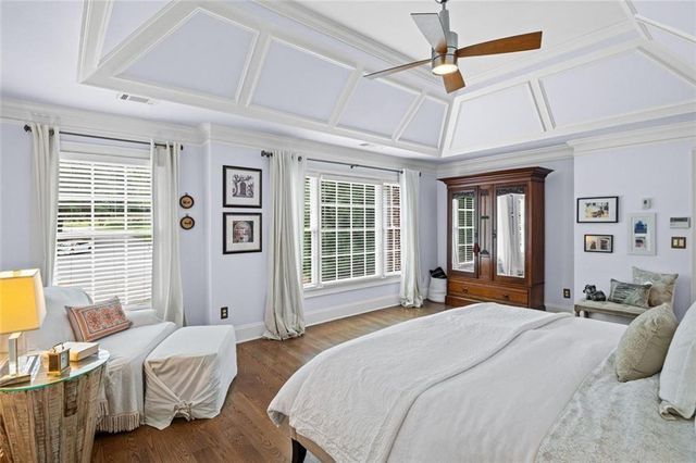 480 Fawn Glen Drive, Roswell, GA 30075