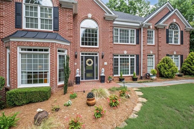 480 Fawn Glen Drive, Roswell, GA 30075