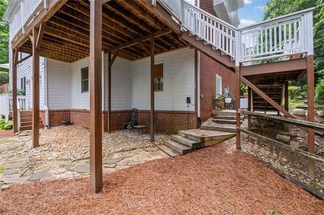 480 Fawn Glen Drive, Roswell, GA 30075