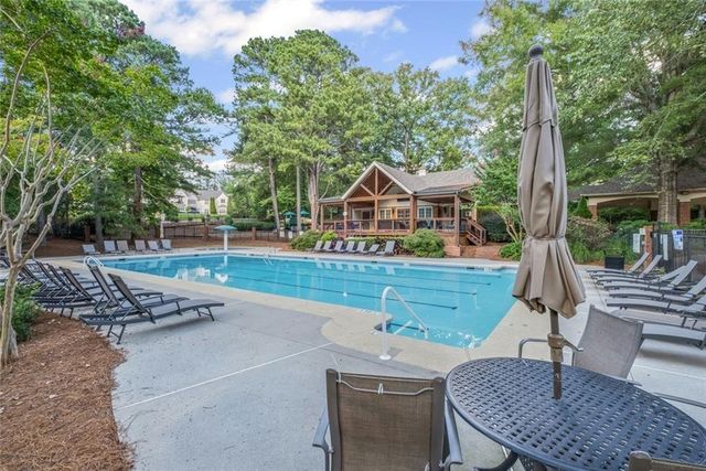 480 Fawn Glen Drive, Roswell, GA 30075