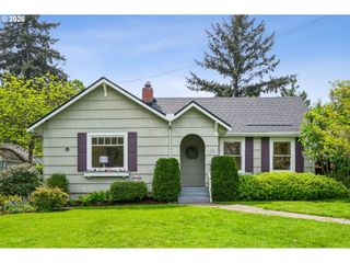 4228 Ne SIMPSON St, Portland, OR 97218