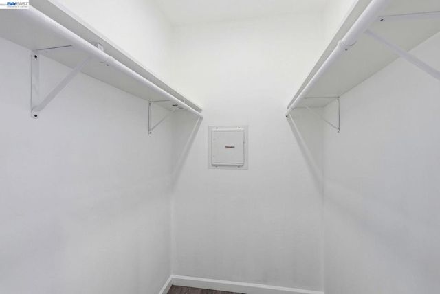 444 Merritt Ave 202, Oakland, CA 94610