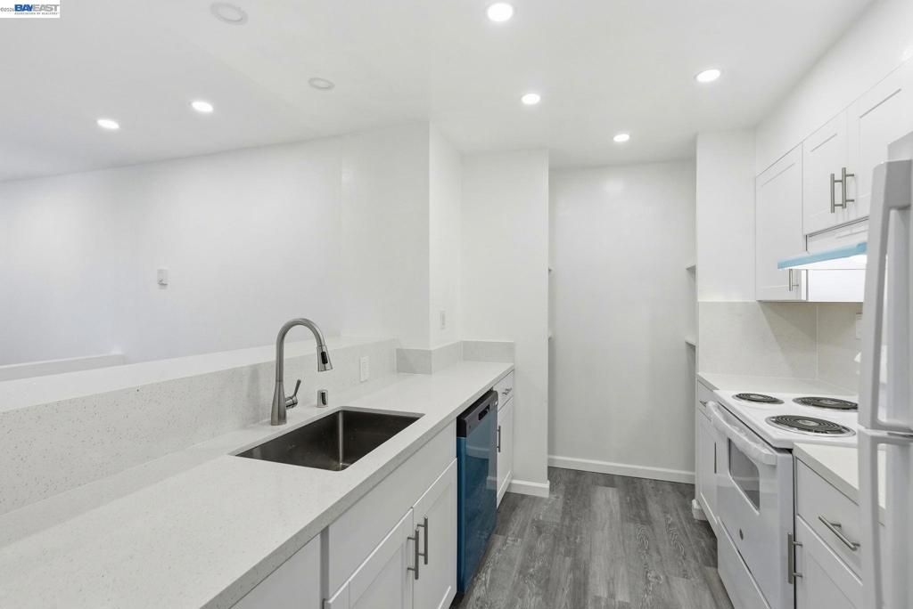 Image 11 of property listing at 444 Merritt Ave 202, Oakland, CA 94610