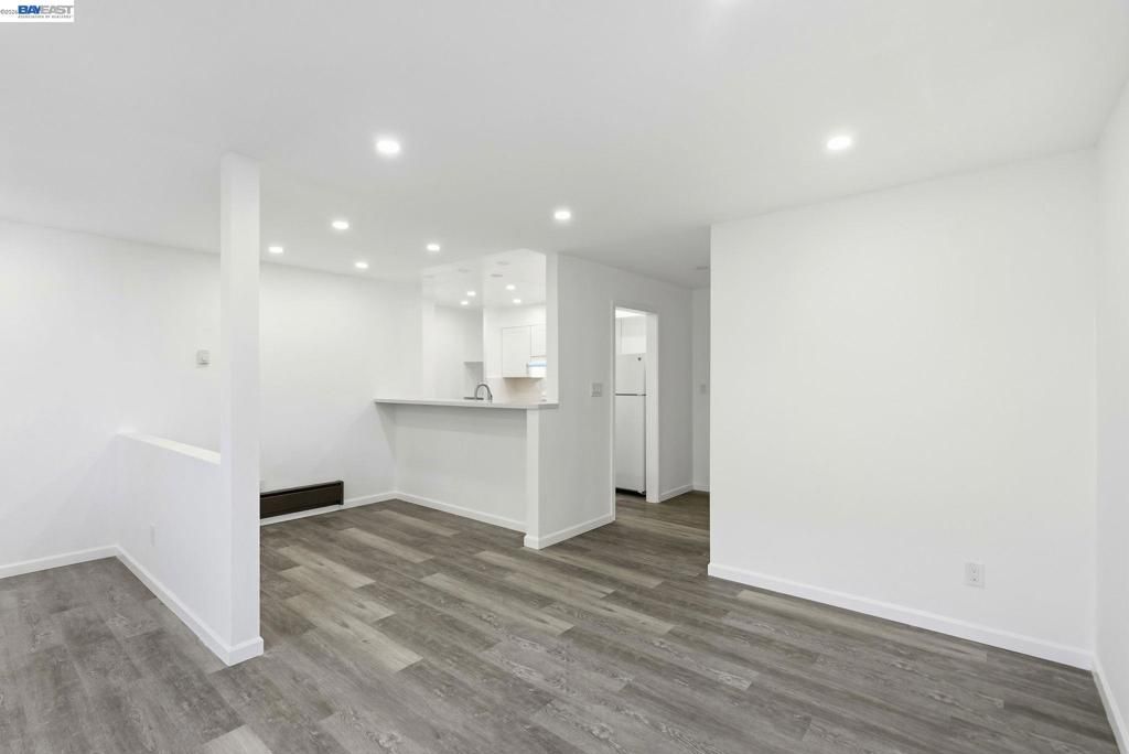 Image 14 of property listing at 444 Merritt Ave 202, Oakland, CA 94610