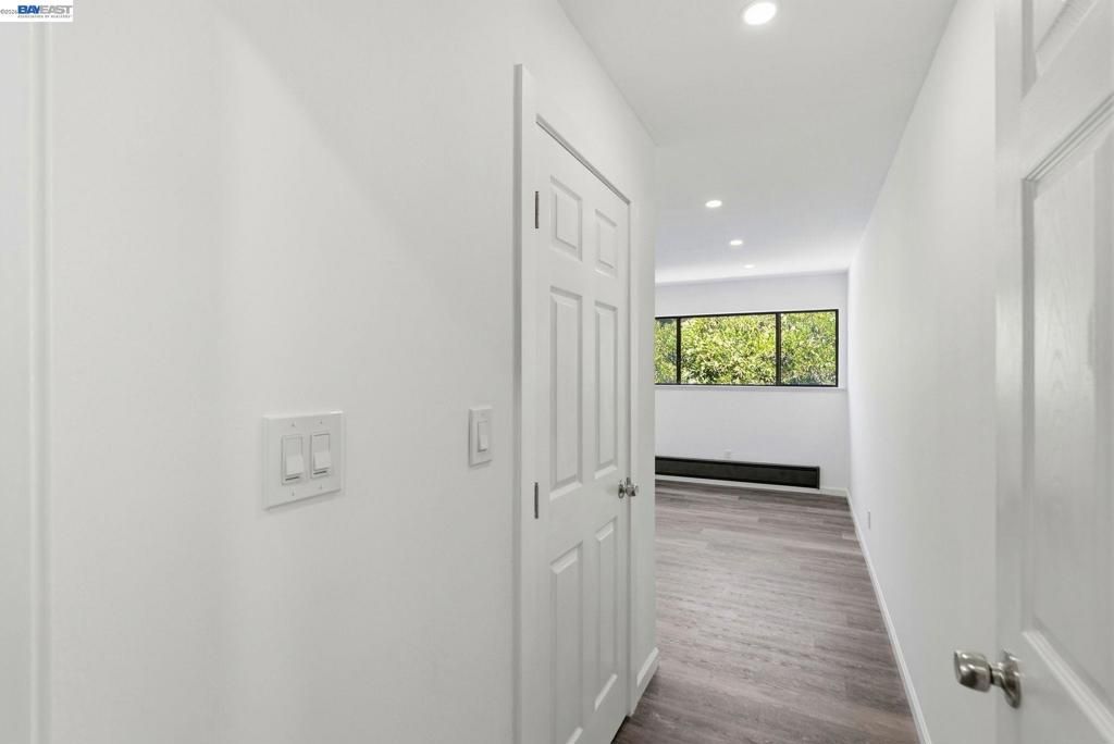Image 16 of property listing at 444 Merritt Ave 202, Oakland, CA 94610