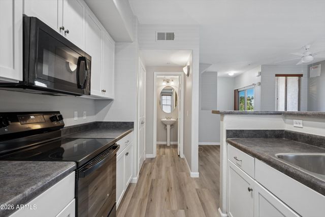 2402 E 5TH Street 1427, Tempe, AZ 85288