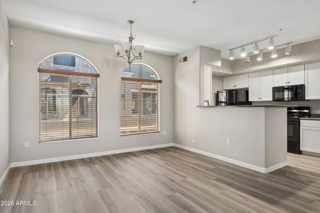 2402 E 5TH Street 1427, Tempe, AZ 85288