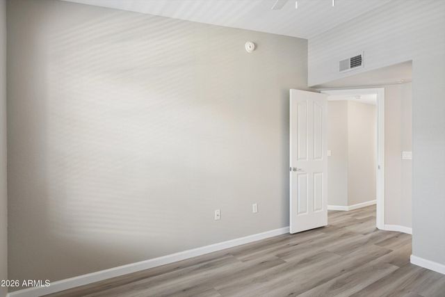 2402 E 5TH Street 1427, Tempe, AZ 85288