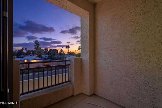 2402 E 5TH Street 1427, Tempe, AZ 85288