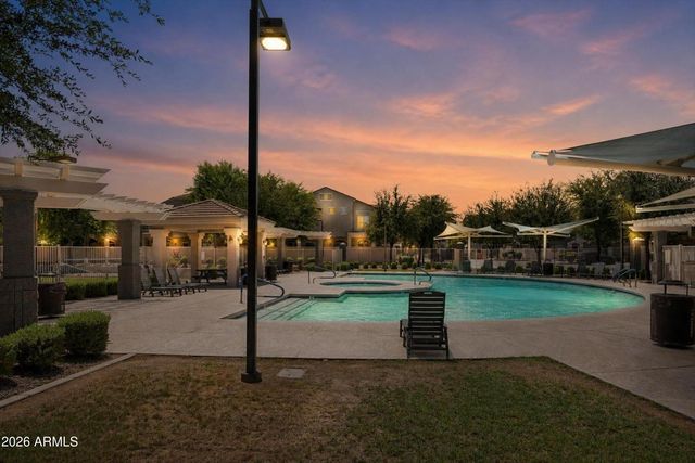 2402 E 5TH Street 1427, Tempe, AZ 85288