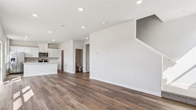 379 Leslie Farms Dr., Connoquenessing Boro, PA 16033